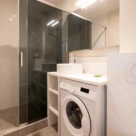 Apartmán Avec Balcon - 17e *