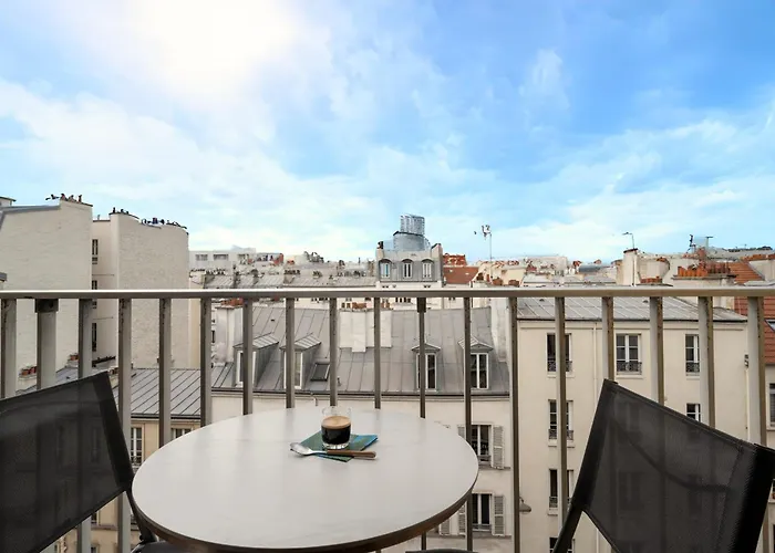 Avec Balcon - 17e *